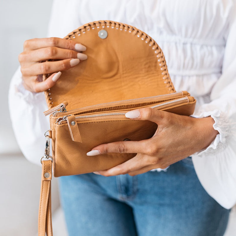 Feather and Stone Purse (Tan)