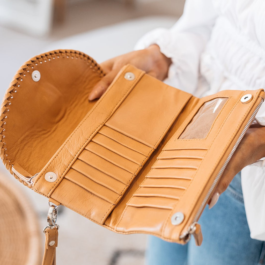 Feather and Stone Purse (Tan)