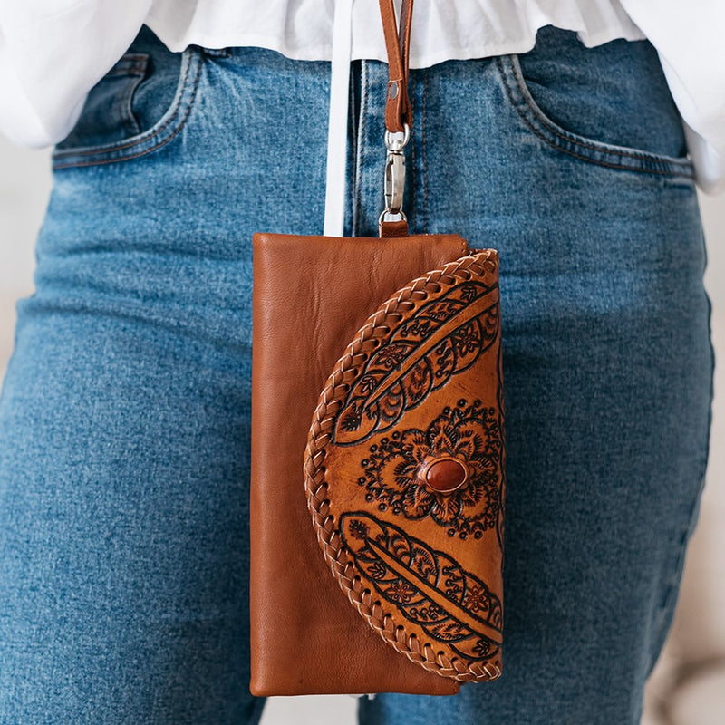 Feather and Stone Purse (Tabacco)