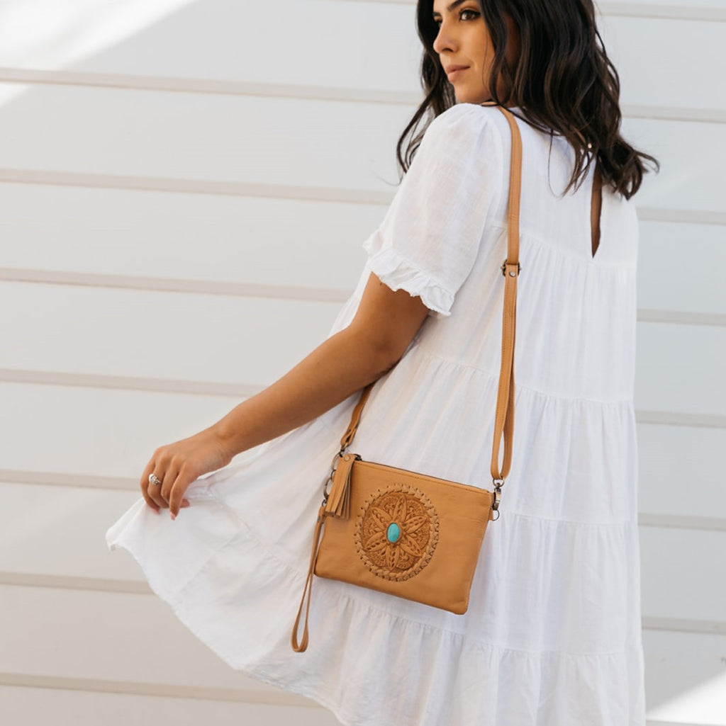 Flower and Stone Clutch Bag (Tan)