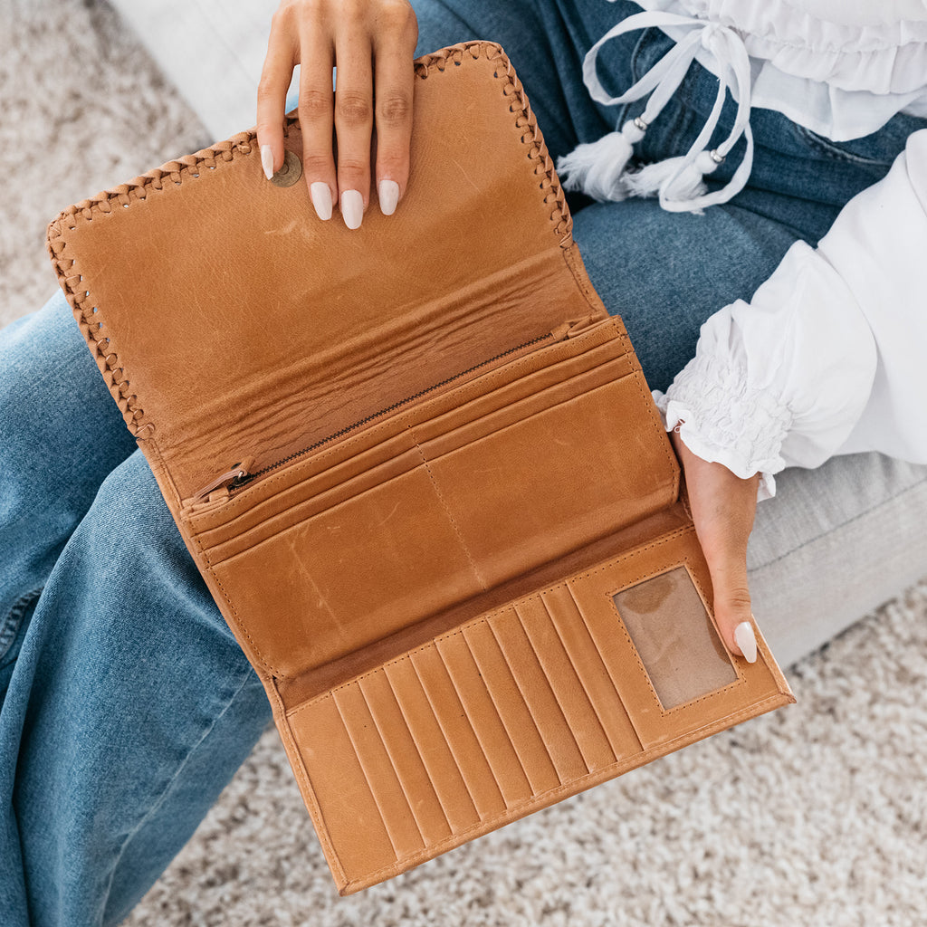 Free Spirit Clutch (Tan)