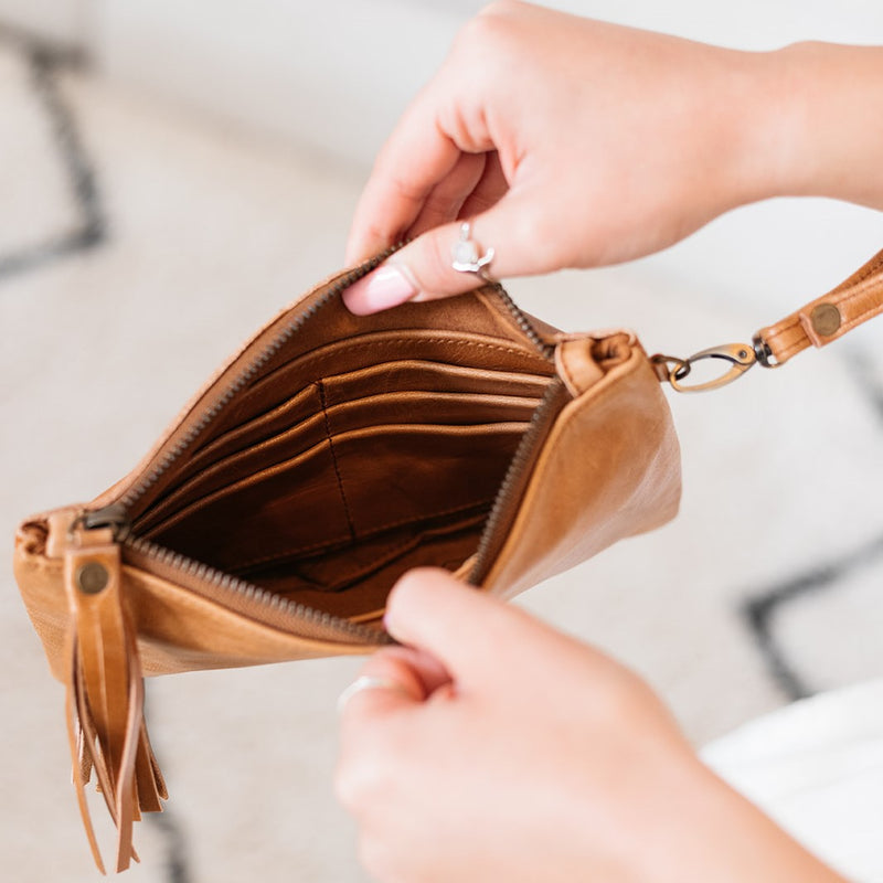 Harmony Tassel Clutch (Vintage Tan)