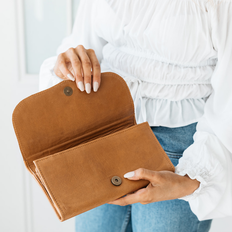 Tahiti Clutch