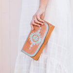 Tahiti Clutch